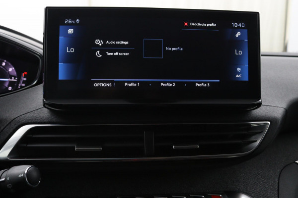 Peugeot 3008 1.2 PureTech Allure Pack*ECC*HAAK*NAVI*CAM*CARPLAY