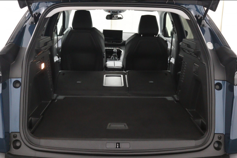 Peugeot 3008 1.2 PureTech Allure Pack*ECC*HAAK*NAVI*CAM*CARPLAY