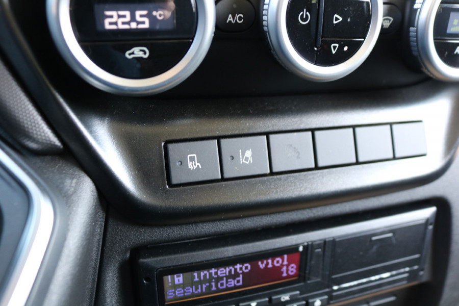 Iveco Daily 40C18 3.0 Bakwagen met Laadklep Automaat (Nieuw Model)