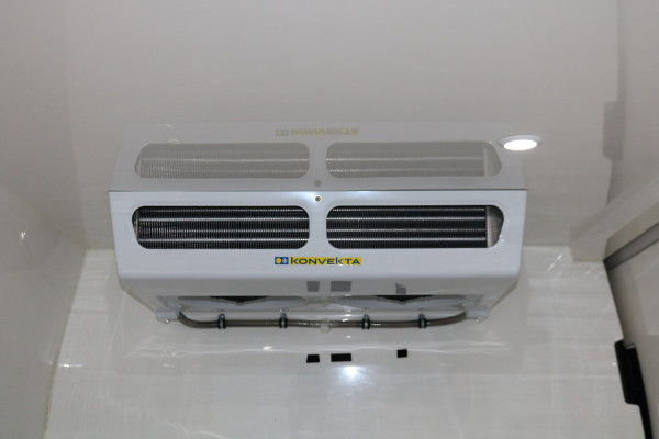 Volkswagen Transporter 2.0 TDI L2 H1 Koelwagen 0 Graden