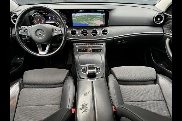 Mercedes-Benz E-Klasse 200 Premium 1e Eigenaar,Navi,Trekhaak,Clima,Cruise,Leder,184pk,N.A.P,APK tot 06-2026