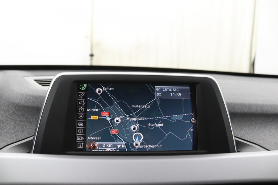 BMW X1 sDrive18i Cent.Exe*FULL-LED*NAVI*SPORTSTOEL*ECC*