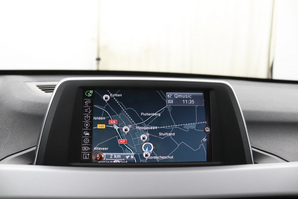 BMW X1 sDrive18i Cent.Exe*FULL-LED*NAVI*SPORTSTOEL*ECC*