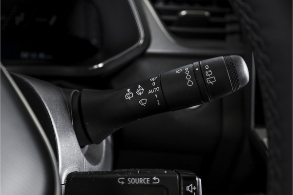 Renault Symbioz 1.6 E-Tech full hybrid 145 techno - Automaat | Dig. Cockpit | Adapt. Cruise | Stoel-+Stuurverw. | PDC | Camera | NAV + App. Connect | ECC | LM 18" | 2448
