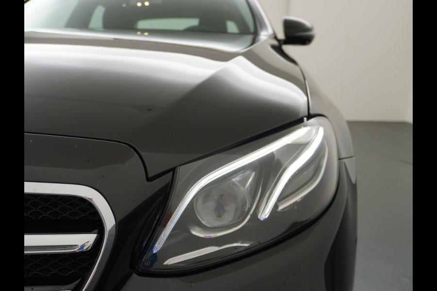 Mercedes-Benz E-Klasse 200 Sport Edition | Burmester Trekhaak Multibeam AMG Wielen