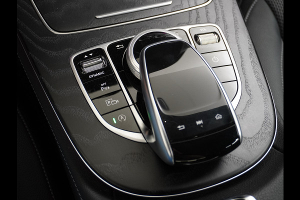 Mercedes-Benz E-Klasse 200 Sport Edition | Burmester Trekhaak Multibeam AMG Wielen