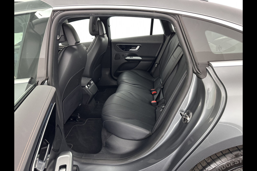Mercedes-Benz EQE 300 Business Line 89 kWh [ 3-Fase ] (INCL-BTW) *HEATPUMP | PANO | LUXURY-LEATHER | FULL-LED | ADAPTIVE-CRUISE | DIGI-COCKPIT | MBUX-NAVI | HEATED-COMFORTSEATS | KEYLESS | SHIFT-PADDLES | ECC | PDC |  19"ALU*