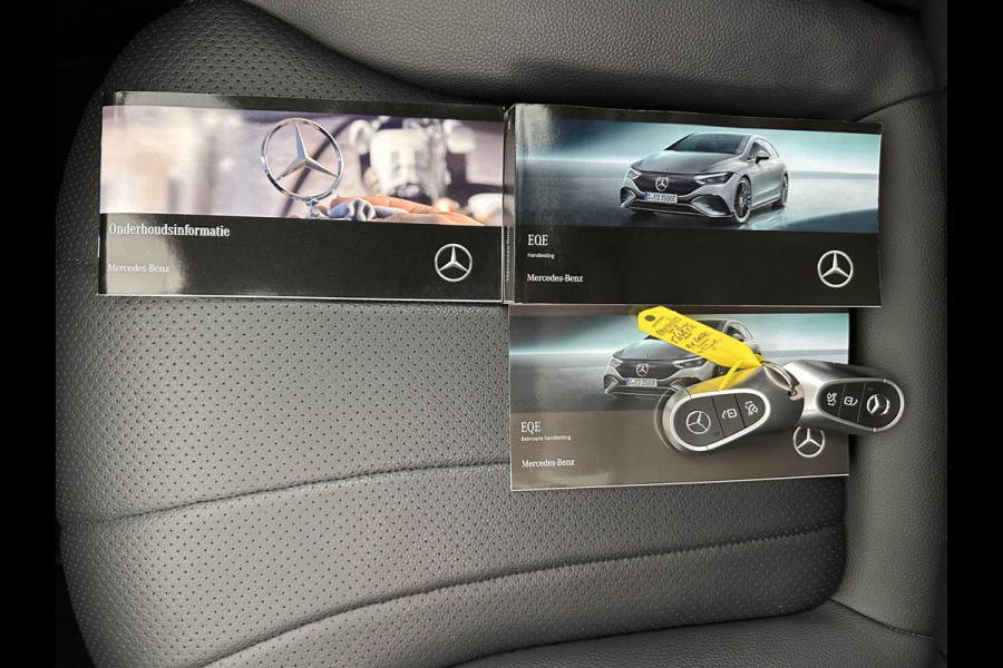 Mercedes-Benz EQE 300 Business Line 89 kWh [ 3-Fase ] (INCL-BTW) *HEATPUMP | PANO | LUXURY-LEATHER | FULL-LED | ADAPTIVE-CRUISE | DIGI-COCKPIT | MBUX-NAVI | HEATED-COMFORTSEATS | KEYLESS | SHIFT-PADDLES | ECC | PDC |  19"ALU*
