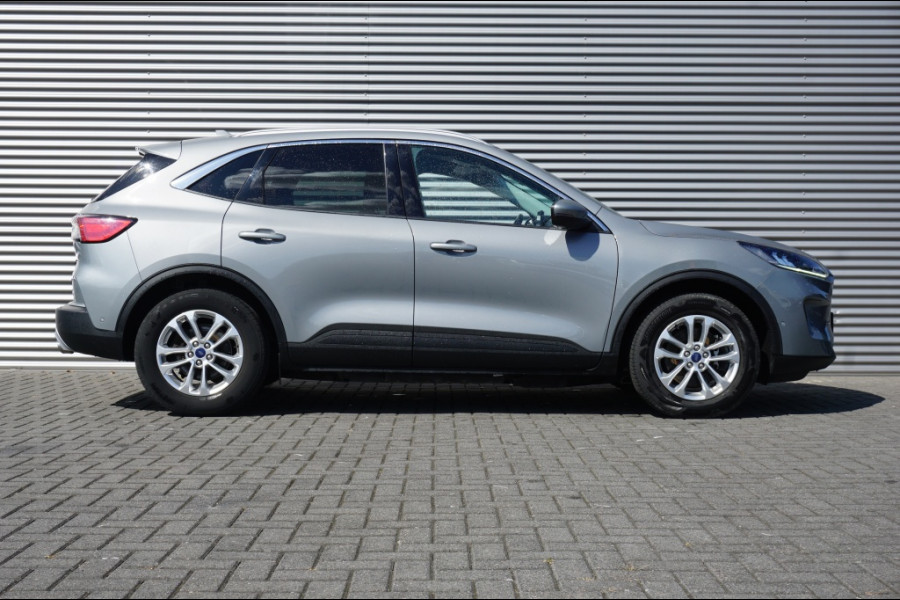Ford Kuga PHEV Titanium AFN.HAAK (1500KG) | ADAPTIVE | WINTERPACK | DAB+ VERKOCHT