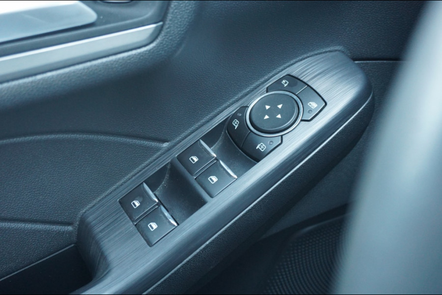 Ford Kuga PHEV Titanium AFN.HAAK (1500KG) | ADAPTIVE | WINTERPACK | DAB+ VERKOCHT