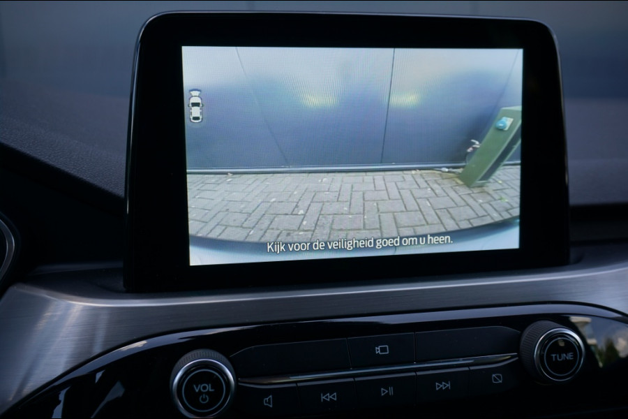 Ford Kuga PHEV Titanium AFN.HAAK (1500KG) | ADAPTIVE | WINTERPACK | DAB+ VERKOCHT