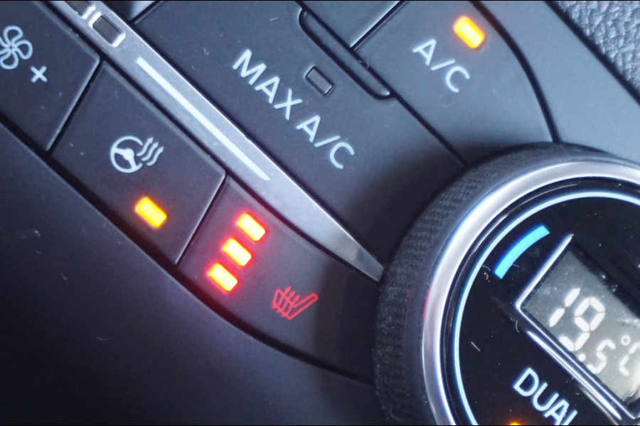 Ford Kuga PHEV Titanium AFN.HAAK (1500KG) | ADAPTIVE | WINTERPACK | DAB+ VERKOCHT