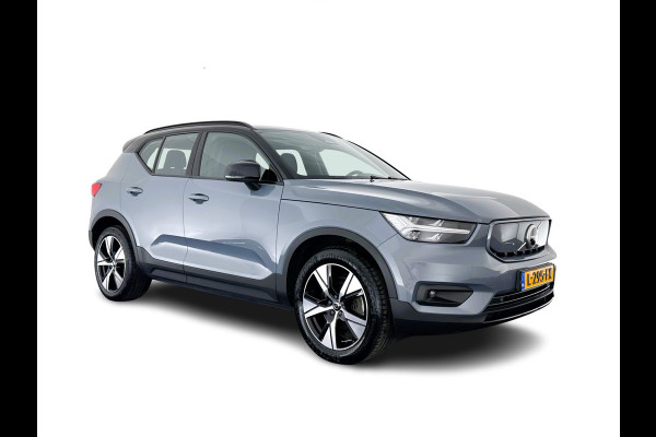 Volvo XC40 Recharge P8 AWD R-Design [ 3-Fase ] {SOH-89%} (INCL-BTW) *LEATHER-ALCANTARA | DIGI-COCKPIT | FULL-LED | PREMIUM-AUDIO | TOP-VIEW | CARPLAY | NAVI-FULLMAP | ECC | PDC | KEYLESS | HEATED-SPORTSEATS | BLIS | PRIVACY-GLASS | TOWBAR | 19 "ALU