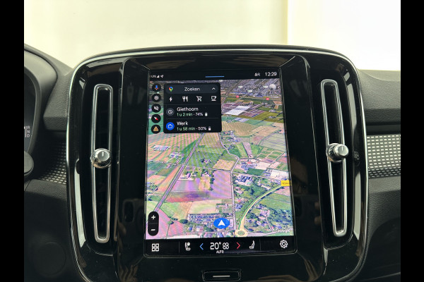 Volvo XC40 Recharge P8 AWD R-Design [ 3-Fase ] {SOH-89%} (INCL-BTW) *LEATHER-ALCANTARA | DIGI-COCKPIT | FULL-LED | PREMIUM-AUDIO | TOP-VIEW | CARPLAY | NAVI-FULLMAP | ECC | PDC | KEYLESS | HEATED-SPORTSEATS | BLIS | PRIVACY-GLASS | TOWBAR | 19 "ALU