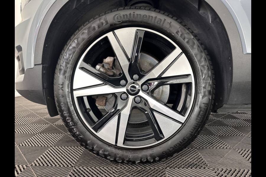 Volvo XC40 Recharge P8 AWD R-Design [ 3-Fase ] {SOH-89%} (INCL-BTW) *LEATHER-ALCANTARA | DIGI-COCKPIT | FULL-LED | PREMIUM-AUDIO | TOP-VIEW | CARPLAY | NAVI-FULLMAP | ECC | PDC | KEYLESS | HEATED-SPORTSEATS | BLIS | PRIVACY-GLASS | TOWBAR | 19 "ALU