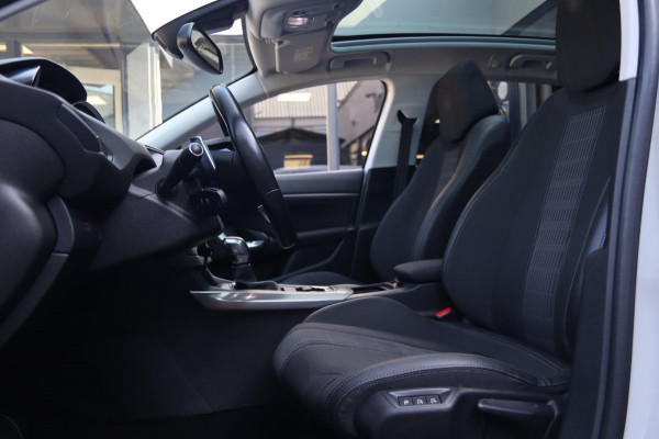 Peugeot 308 SW 1.2 PureTech Blue / PANO / DODEHOEK / 2X MESSAGE / CAMERA / CARPLAY
