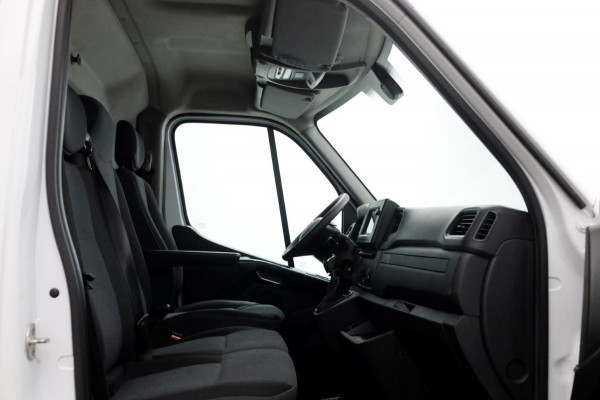 Nissan NV400 Master/Movano 2.3 dCi 136pk L2H2 Van den Born Glasresteel Navi/Camera 07-2020