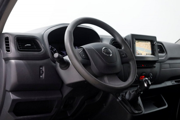 Nissan NV400 Master/Movano 2.3 dCi 136pk L2H2 Van den Born Glasresteel Navi/Camera 07-2020