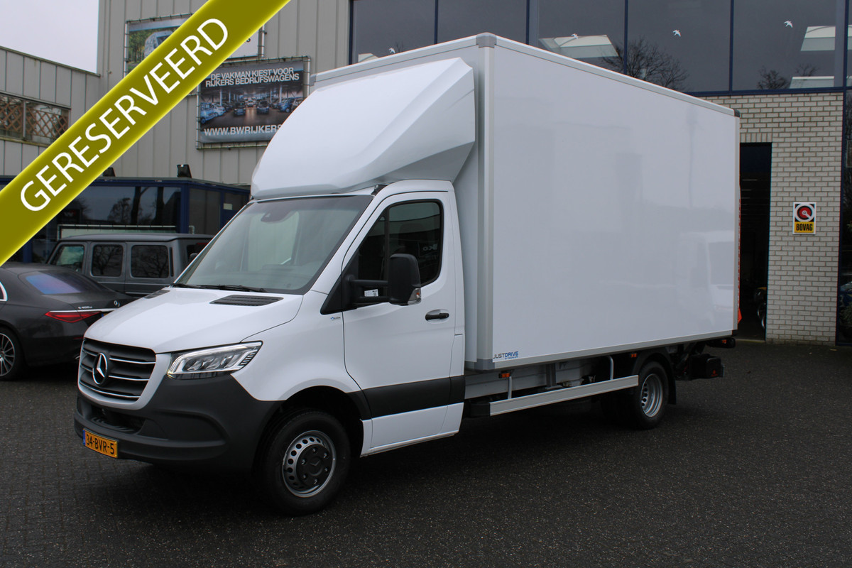 Mercedes-Benz Sprinter 519 CDI Pro MBUX 10.25, LED koplampen, Geveerde stoel Mercedes-Benz Sprinter 519 CDI Pro MBUX 10.25, LED koplampen, Geveerde stoel