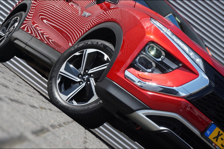 Mitsubishi Eclipse Cross PHEV Intense+ AUTOMAAT CARPLAY | CAMERA | HAAK | STOELVERW.