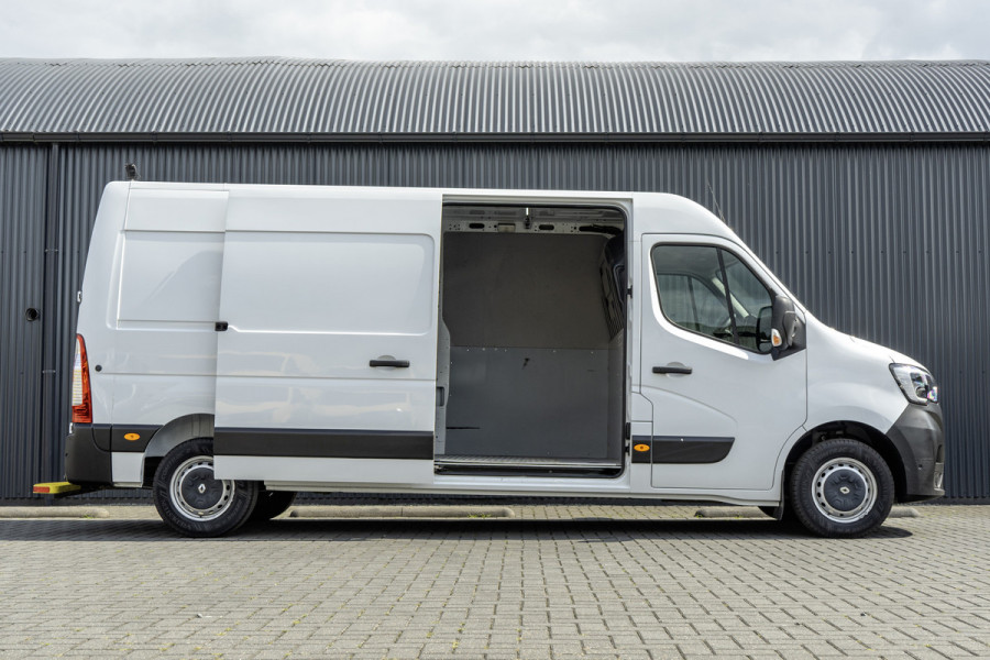 Renault Master T35 dCi 180PK | L3H2 | 3.5T Trekgewicht | Luchtvering | LED | Camera | Navi | Cruise | Airco| PDC | Euro 6