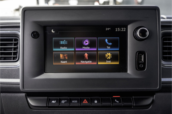 Renault Master T35 dCi 180PK | L3H2 | 3.5T Trekgewicht | Luchtvering | LED | Camera | Navi | Cruise | Airco| PDC | Euro 6