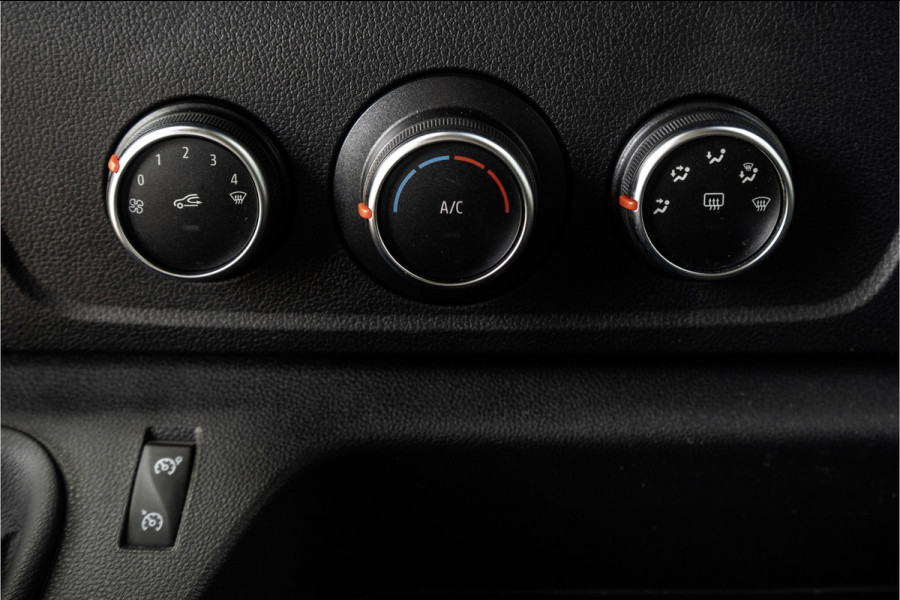 Renault Master T35 dCi 180PK | L3H2 | 3.5T Trekgewicht | Luchtvering | LED | Camera | Navi | Cruise | Airco| PDC | Euro 6