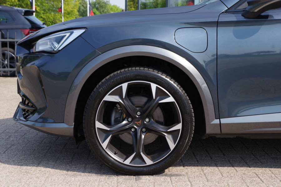 CUPRA Formentor 1.4 e-Hybrid 204 PK Adrenaline, Trekhaak, Adap. Cruise Control, Sfeerverlichting, LED