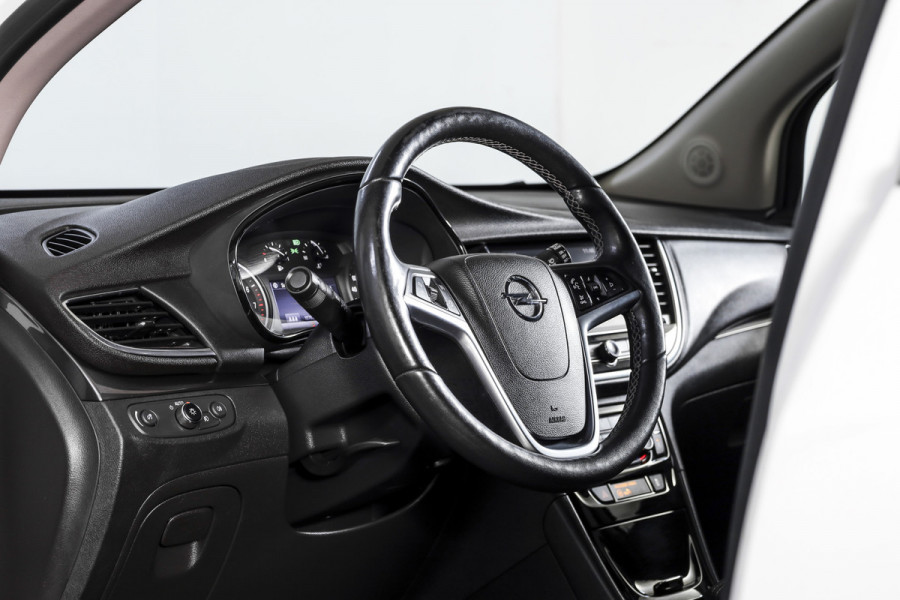 Opel Mokka X 1.4 Turbo Innovation 140 PK | Cruise | Stoel-+Stuurverw | PDC | Camera | NAV + App. Connect| ECC | DAB | LM 17" |
