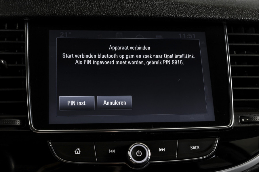 Opel Mokka X 1.4 Turbo Innovation 140 PK | Cruise | Stoel-+Stuurverw | PDC | Camera | NAV + App. Connect| ECC | DAB | LM 17" |