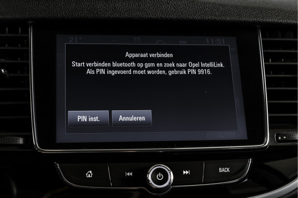Opel Mokka X 1.4 Turbo Innovation 140 PK | Cruise | Stoel-+Stuurverw | PDC | Camera | NAV + App. Connect| ECC | DAB | LM 17" |