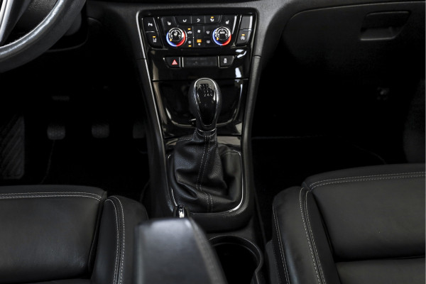 Opel Mokka X 1.4 Turbo Innovation 140 PK | Cruise | Stoel-+Stuurverw | PDC | Camera | NAV + App. Connect| ECC | DAB | LM 17" |