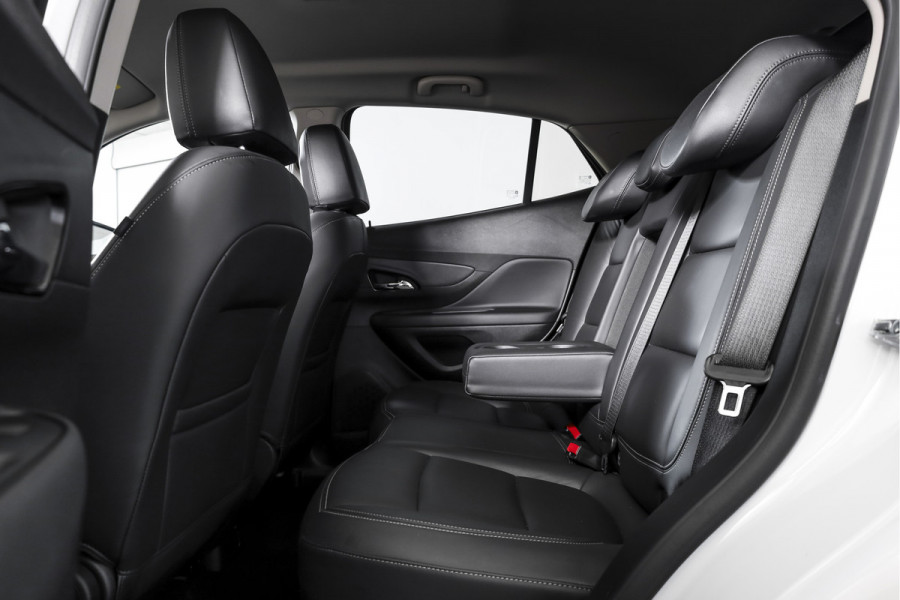 Opel Mokka X 1.4 Turbo Innovation 140 PK | Cruise | Stoel-+Stuurverw | PDC | Camera | NAV + App. Connect| ECC | DAB | LM 17" |