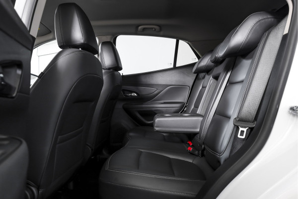 Opel Mokka X 1.4 Turbo Innovation 140 PK | Cruise | Stoel-+Stuurverw | PDC | Camera | NAV + App. Connect| ECC | DAB | LM 17" |