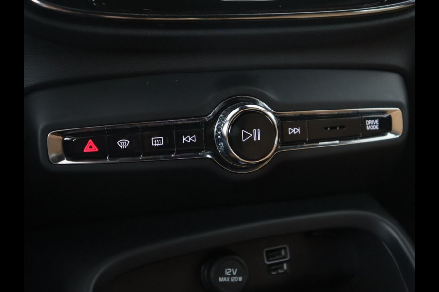 Volvo XC40 1.5 T5 Recharge Inscription | Leder | 360 Camera | Stoel & stuurverwarming | Carplay | Harman/Kardon | Navigatie | Keyless | Full LED | Parkeerhulp | Cruise control | PHEV | Plug In