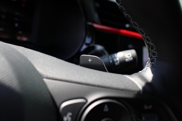 Opel Corsa 1.2 GS Line | Automaat | Carplay | Camera | BLIS | Cruise Control