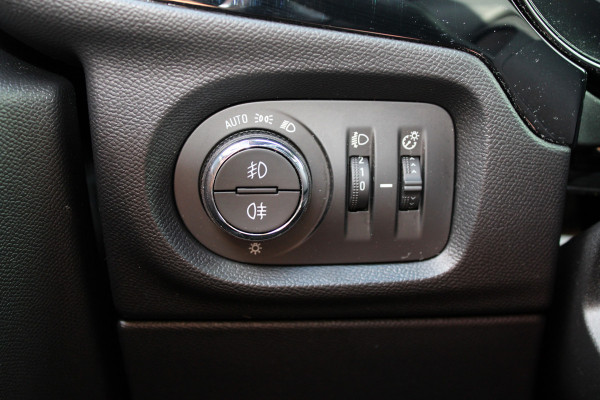 Opel Corsa 1.2 GS Line | Automaat | Carplay | Camera | BLIS | Cruise Control