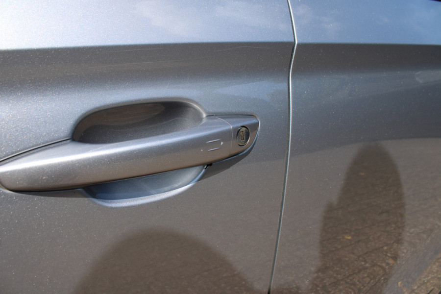 Opel Corsa 1.2 GS Line | Automaat | Carplay | Camera | BLIS | Cruise Control