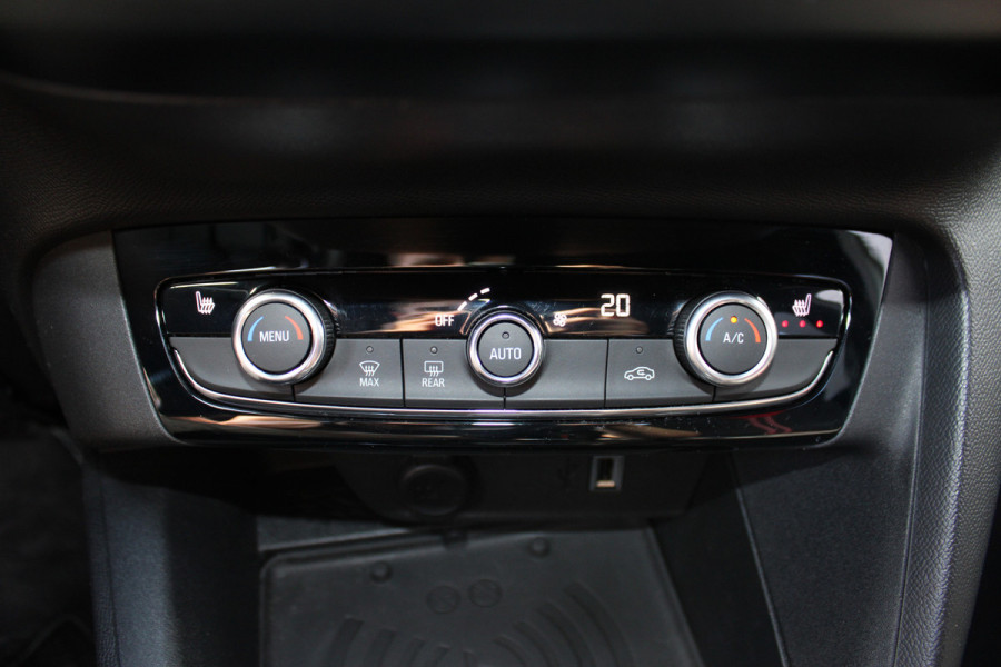 Opel Corsa 1.2 GS Line | Automaat | Carplay | Camera | BLIS | Cruise Control