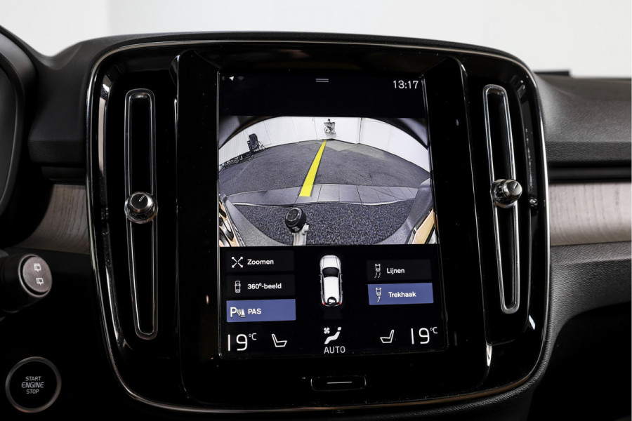 Volvo XC40 2.0 B4 Inscription Automaat | Luxury Pack | Park Assist Pack |  S/K-Panodak | Adapt. Cruise | 360 Camera | PDC | NAV + App Connect | ECC | Elek.Trekhaak | LM 18'' |