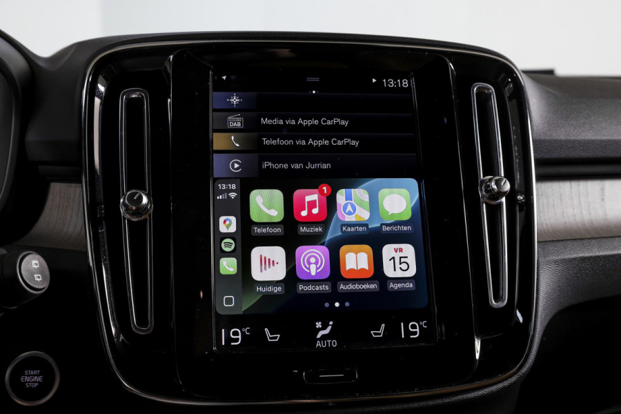 Volvo XC40 2.0 B4 Inscription Automaat | Luxury Pack | Park Assist Pack |  S/K-Panodak | Adapt. Cruise | 360 Camera | PDC | NAV + App Connect | ECC | Elek.Trekhaak | LM 18'' |