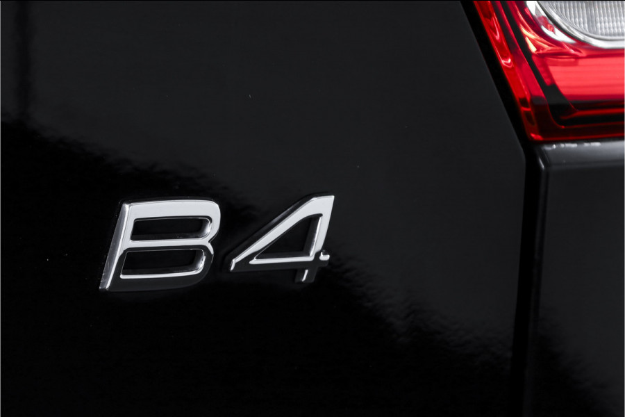 Volvo XC40 2.0 B4 Inscription Automaat | Luxury Pack | Park Assist Pack |  S/K-Panodak | Adapt. Cruise | 360 Camera | PDC | NAV + App Connect | ECC | Elek.Trekhaak | LM 18'' |