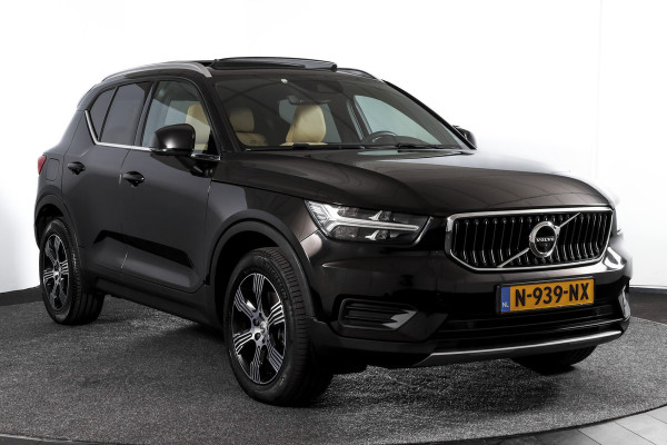 Volvo XC40 2.0 B4 Inscription Automaat | Luxury Pack | Park Assist Pack |  S/K-Panodak | Adapt. Cruise | 360 Camera | PDC | NAV + App Connect | ECC | Elek.Trekhaak | LM 18'' |