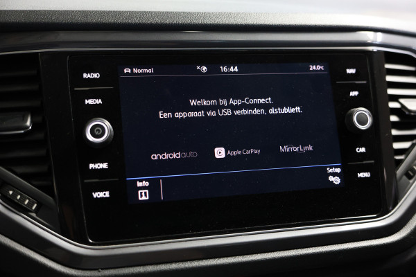 Volkswagen T-Roc 1.5 TSI Sport 4motion DSG IQ VIRTUAL CARPLAY ACC '19