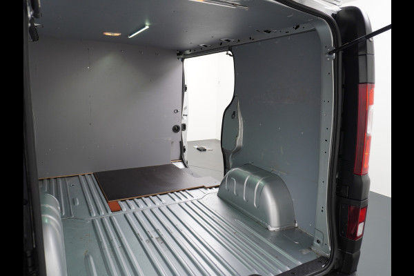 Opel Vivaro 1.6CDTI 126PK L1H1 Navi Airco Camera Trekhaak Cruise Control Pdc DAB Bluetooth Edition EcoFlex Wandbetimmering Schuifdeur Achterklep 1e Eigenaar Euro 6 Trekgewicht 2.000kg
