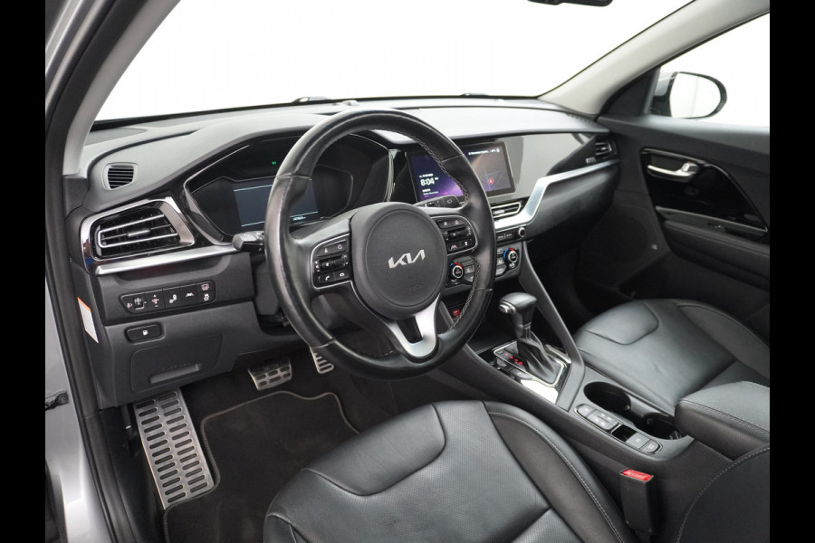 Kia Niro 1.6GDi 142PK Hybrid AUT. ExecutiveLine Leer+Memory Schuif-kanteldak Trekhaak JBL®-Sound Apple Carplay Android Auto Adap.Cruise N DAB Keyless Led Privacy Glas Subwoofer Rijstrooksensor Regen-Lichtsensor 1e Eigenaar Dealeronderhouden Zeer compleet!