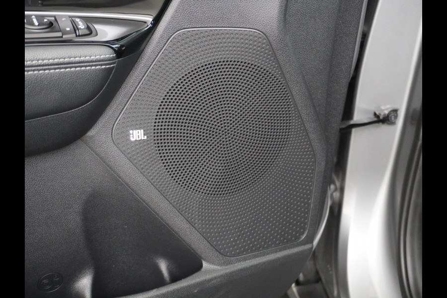 Kia Niro 1.6GDi 142PK Hybrid AUT. ExecutiveLine Leer+Memory Schuif-kanteldak Trekhaak JBL®-Sound Apple Carplay Android Auto Adap.Cruise N DAB Keyless Led Privacy Glas Subwoofer Rijstrooksensor Regen-Lichtsensor 1e Eigenaar Dealeronderhouden Zeer compleet!