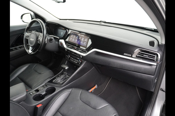 Kia Niro 1.6GDi 142PK Hybrid AUT. ExecutiveLine Leer+Memory Schuif-kanteldak Trekhaak JBL®-Sound Apple Carplay Android Auto Adap.Cruise N DAB Keyless Led Privacy Glas Subwoofer Rijstrooksensor Regen-Lichtsensor 1e Eigenaar Dealeronderhouden Zeer compleet!