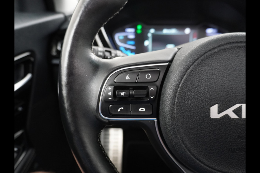 Kia Niro 1.6GDi 142PK Hybrid AUT. ExecutiveLine Leer+Memory Schuif-kanteldak Trekhaak JBL®-Sound Apple Carplay Android Auto Adap.Cruise N DAB Keyless Led Privacy Glas Subwoofer Rijstrooksensor Regen-Lichtsensor 1e Eigenaar Dealeronderhouden Zeer compleet!