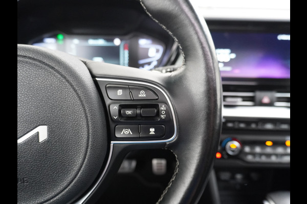 Kia Niro 1.6GDi 142PK Hybrid AUT. ExecutiveLine Leer+Memory Schuif-kanteldak Trekhaak JBL®-Sound Apple Carplay Android Auto Adap.Cruise N DAB Keyless Led Privacy Glas Subwoofer Rijstrooksensor Regen-Lichtsensor 1e Eigenaar Dealeronderhouden Zeer compleet!